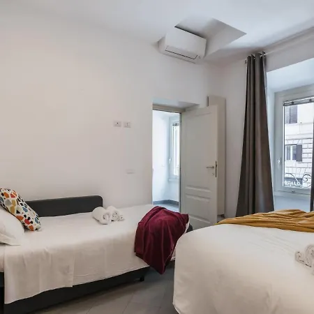The Rent - Two-bedroom In Colosseum Area *