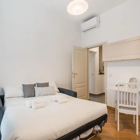 Apartment The Rent - Two-bedroom In Colosseum Area *