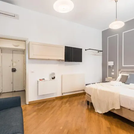Apartment The Rent - Two-bedroom In Colosseum Area Rome