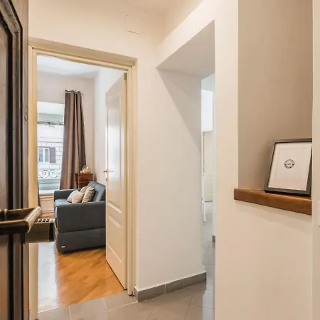 Appartamento The Rent - Two-bedroom In Colosseum Area *