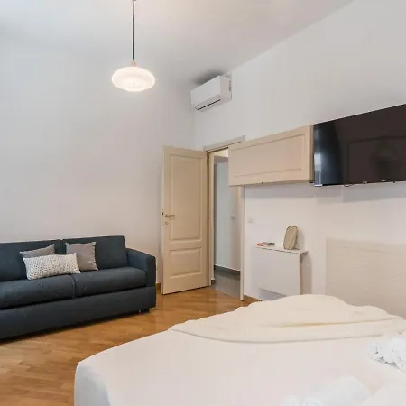 Appartamento The Rent - Two-bedroom In Colosseum Area Roma